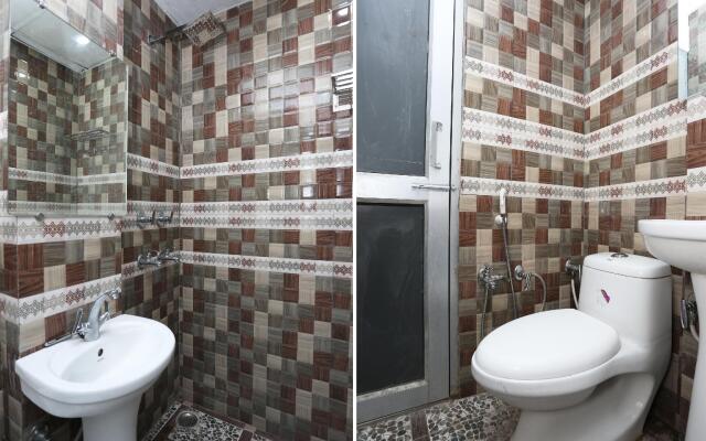 SPOT ON 39779 Hotel Rama Palace