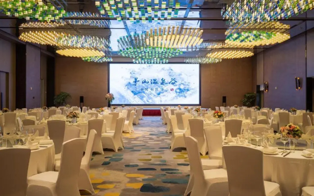 Holiday Inn Resort Maoshan Hot-Spring by IHG