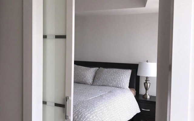 Pinnacle Suites - Pantages Tower offered by Short Term Stays