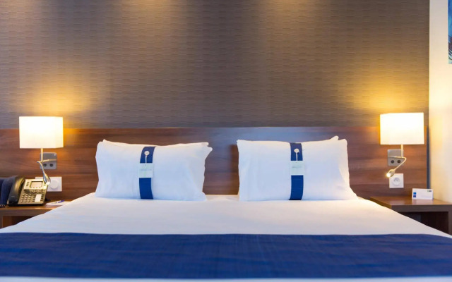 Holiday Inn Express Toulon - Est by IHG