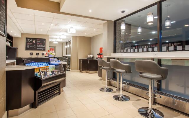 Holiday Inn Toronto - Int'l Airport by IHG