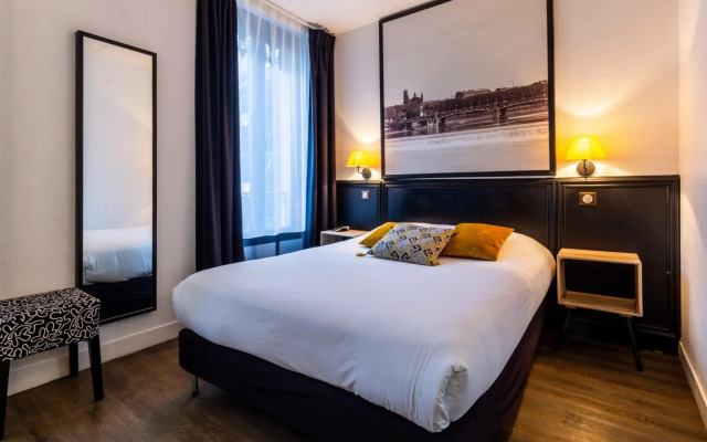 Hotel De France