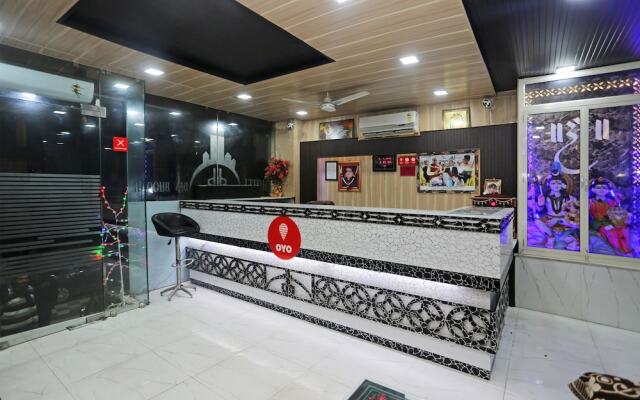 OYO 10827 Hotel Dev Bhoomi