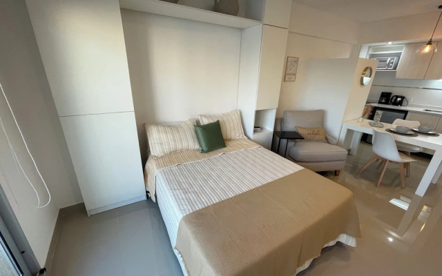 Modern & Cozy Studio With Pool