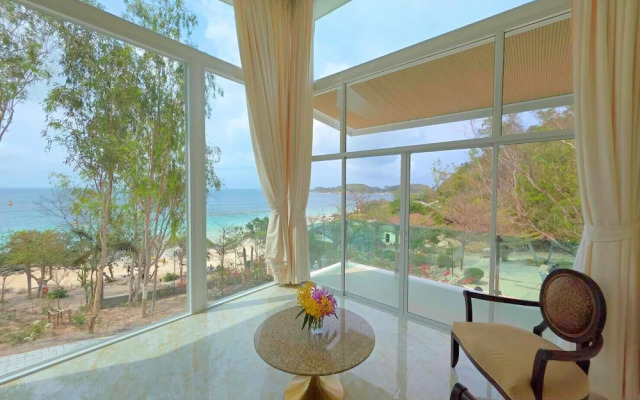 Ta Yai Beach Resort