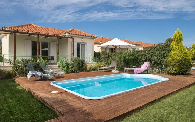 Sun, Sand & Seclusion - Artemis with Private Pool