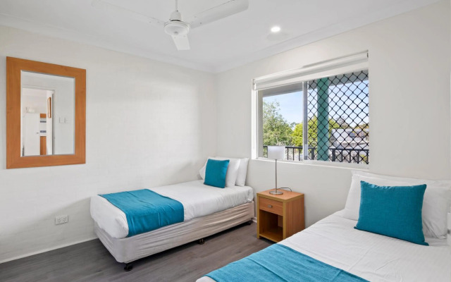 Arlia Sands Apartments