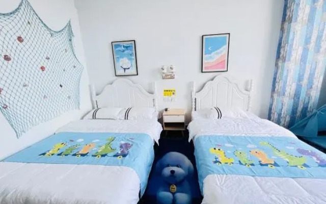 Lingshui New Village Fisherman's House Hotel