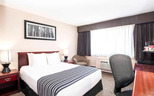 Sandman Inn Smithers