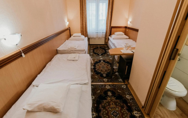 Tisza Hotel