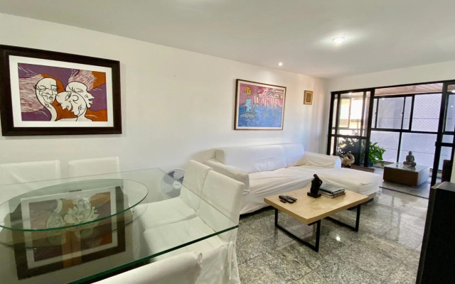 Apartamento vista mar, 2 Suítes, WC Social,2 vagas