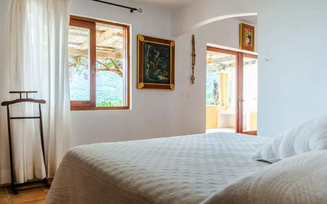 Villa Yrondi