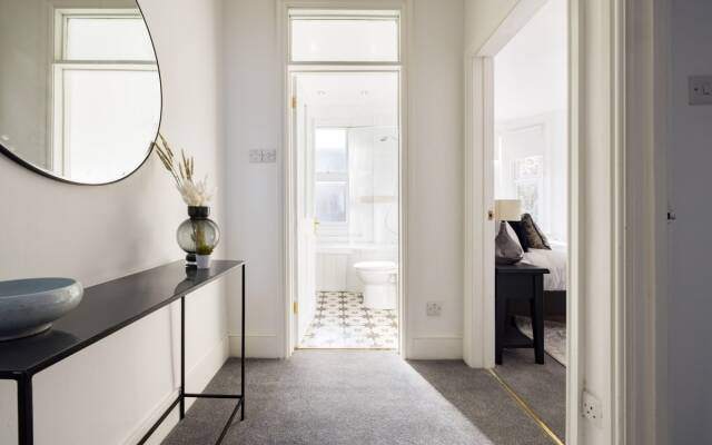 The Camberwell Nook - Lovely 5BDR House with Garden