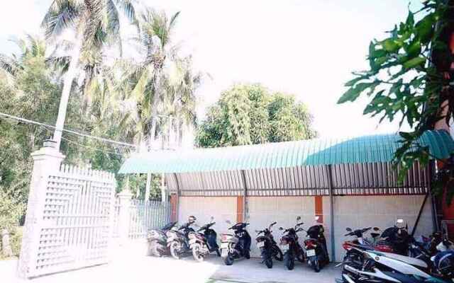 Dinh Ngoc Guesthouse