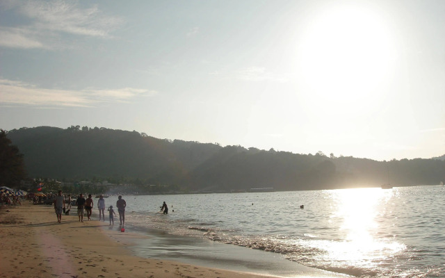 Tropicoza Guest House