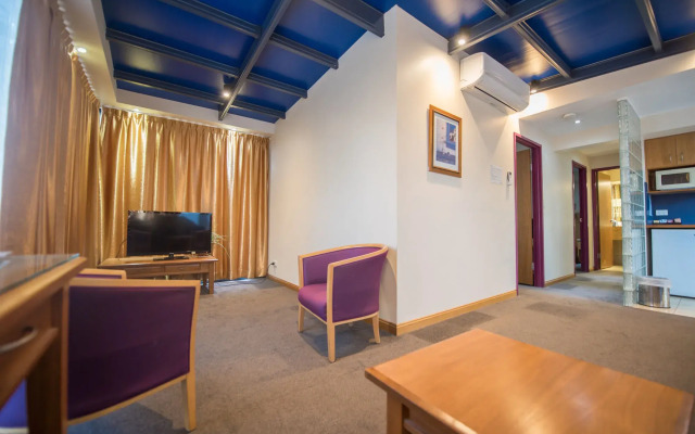 Airolodge International Motel