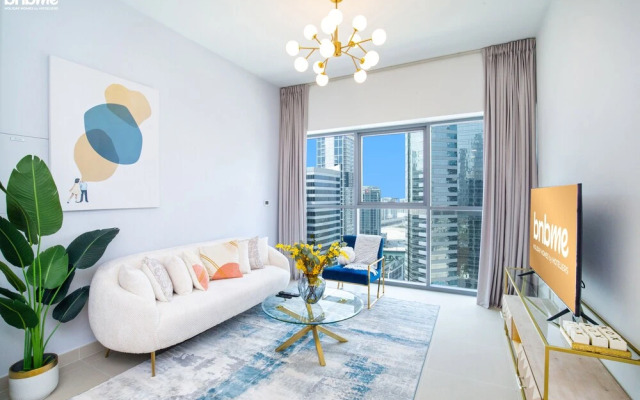 1B-Bellevue Tower 2-1902 by bnbme homes