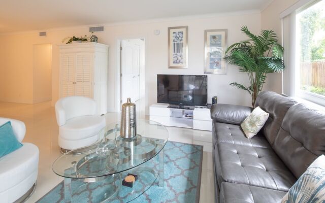 Pompano Suites by the Beach