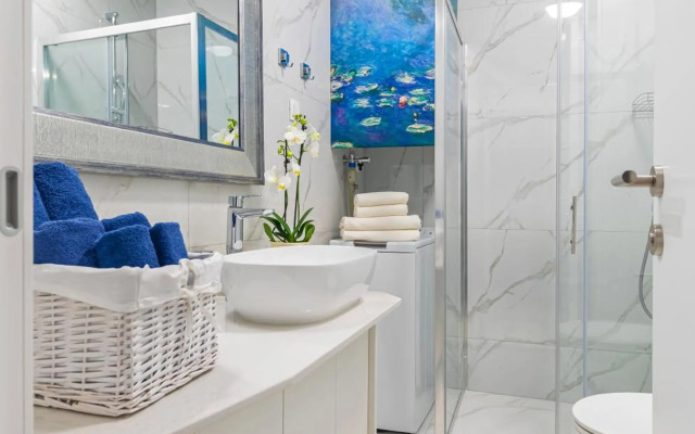 Perfect Downtown Apartment A217