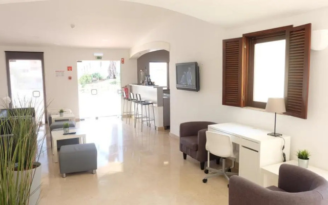 Roca Belmonte Apartamentos