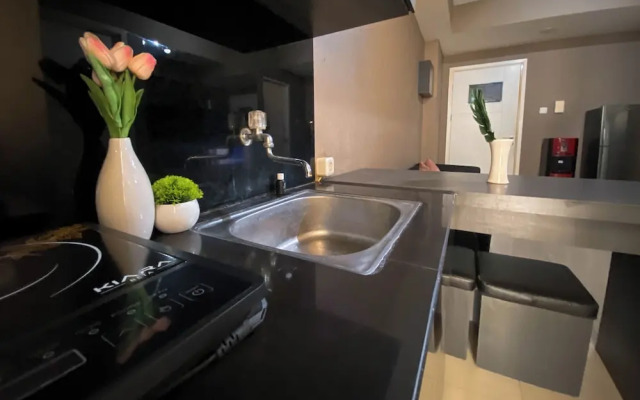 Pleasurable 2BR Apartment Parahyangan Residence