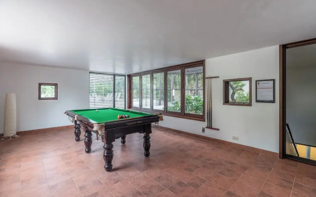 Truliv Villa Seraya