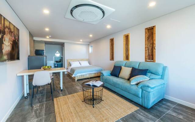 Pier 86 Spa And Pension