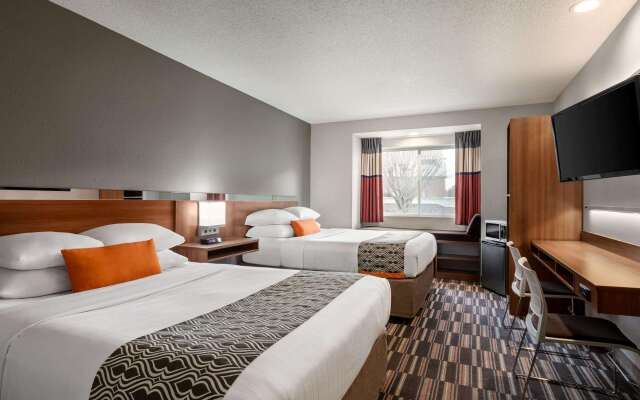 Microtel Inn & Suites by Wyndham Tifton
