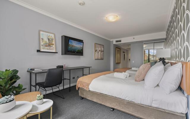 Convenient City Abode