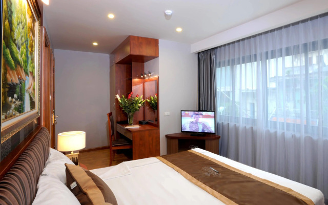 Gallant Hotel