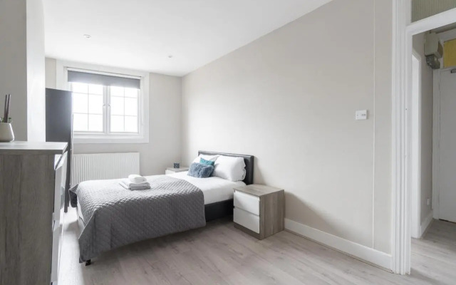 Kennington Apartment E/Apartment