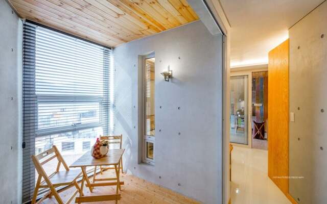 Harbor House poolvilla couple
