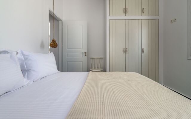 Michalakis Seaside Suites Milos