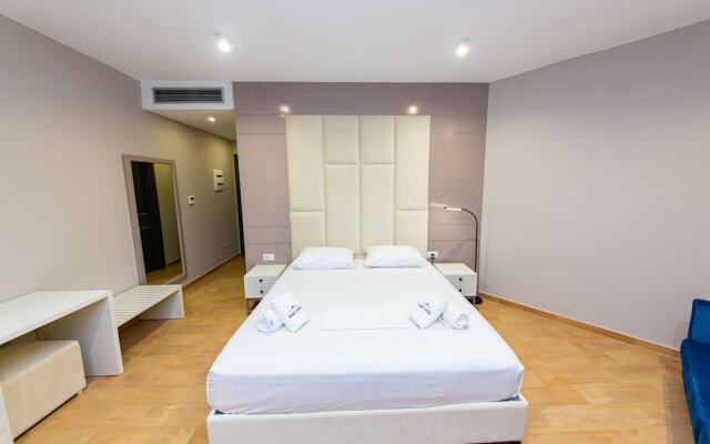 Delight Hotel