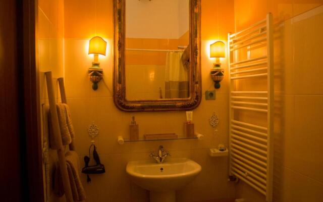 9 Stylish Suite in Unirii Square