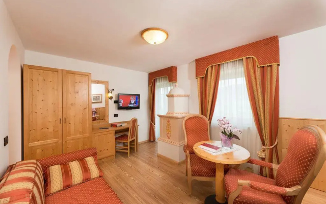 Lady Maria Hotel & Resort