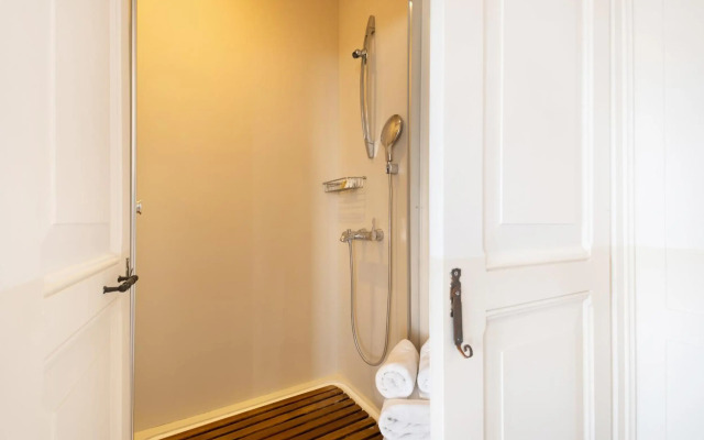 Nars Ilica Hotel Beach (Adults Only +12)