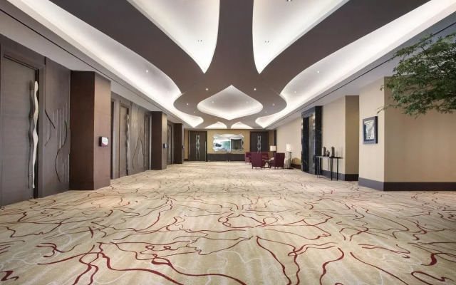 Crowne Plaza Bandung by IHG