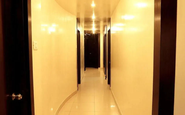 OYO 2417 Hotel Allenby Inn