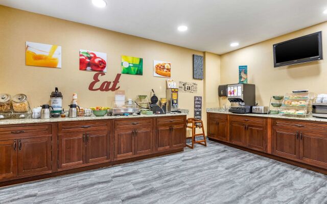 Comfort Inn & Suites