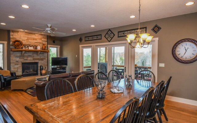 Breathe Easy 5 Bedroom Townhome