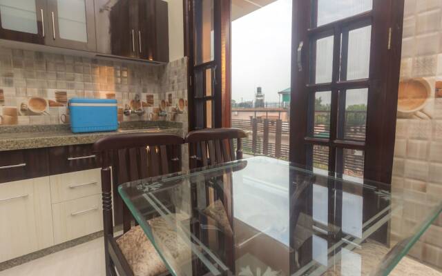 OYO 16643 Home Modern 2 BHK Villa Sheela Chowk