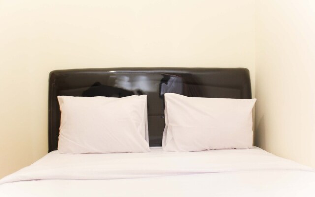 Fancy Comfortable 2Br At Meikarta Apartment