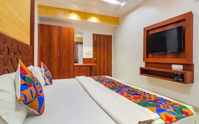Fabhotel Grand Arya