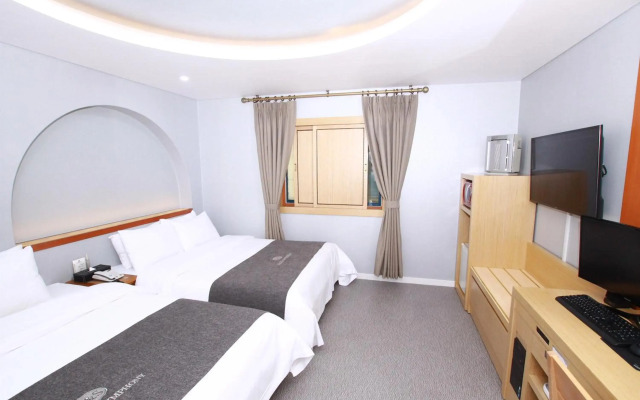Hotel Symphony
