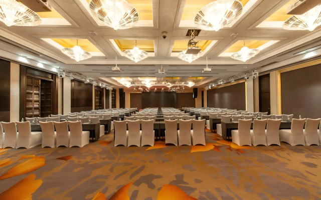 SSAW Pagoda Hotel Shanghai Baixia 