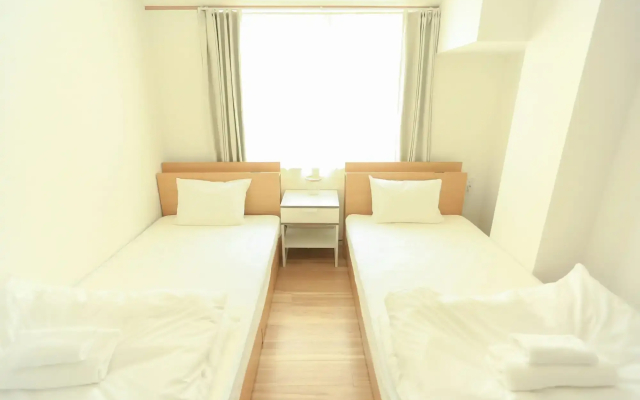 coins hostel tenjin