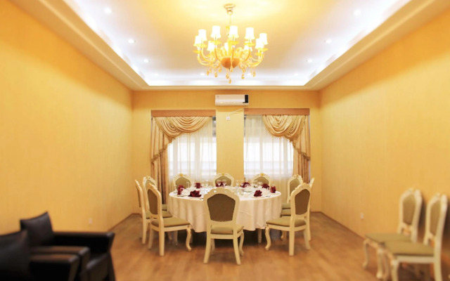 Dormitory Hualing Tbilisi Hotel