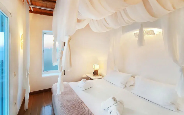 Zinas Villas