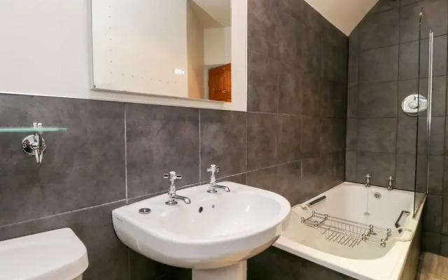 Scandale Bridge Cottage